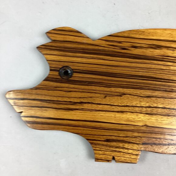 Vintage Wooden Pig Cutting Board - 16.25” - Picture 3 of 9